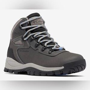 NWT - Women Columbia Waterproof Newton Ridge Plus Hiking Boot - Size 9